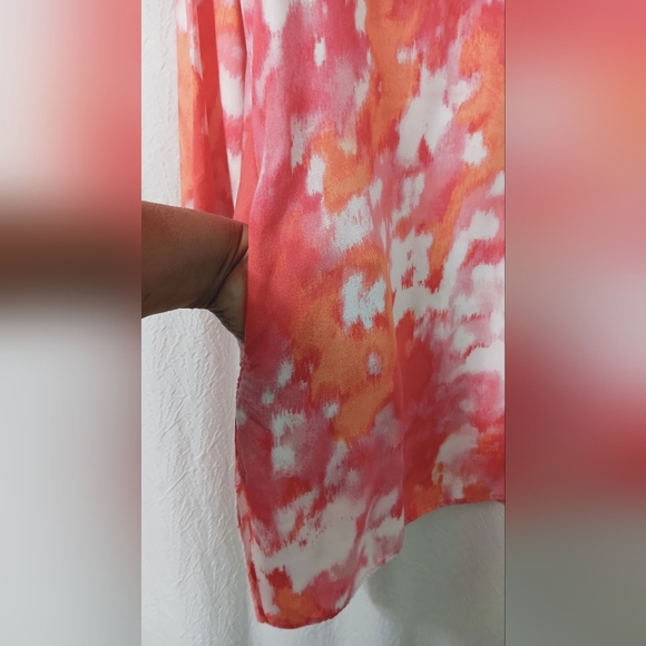 3 X$20 Natori Red and Orange Abstract Shirt Dress V neck Pockets Size M - Picture 4 of 14